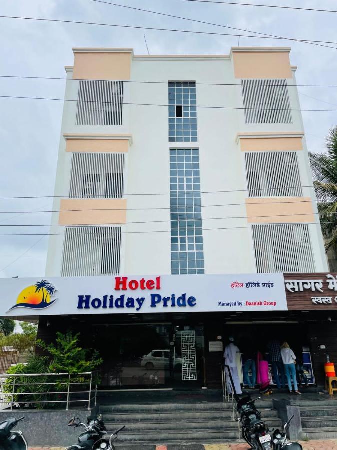 Hotel Holiday Pride Aurangabad  Eksteriør billede