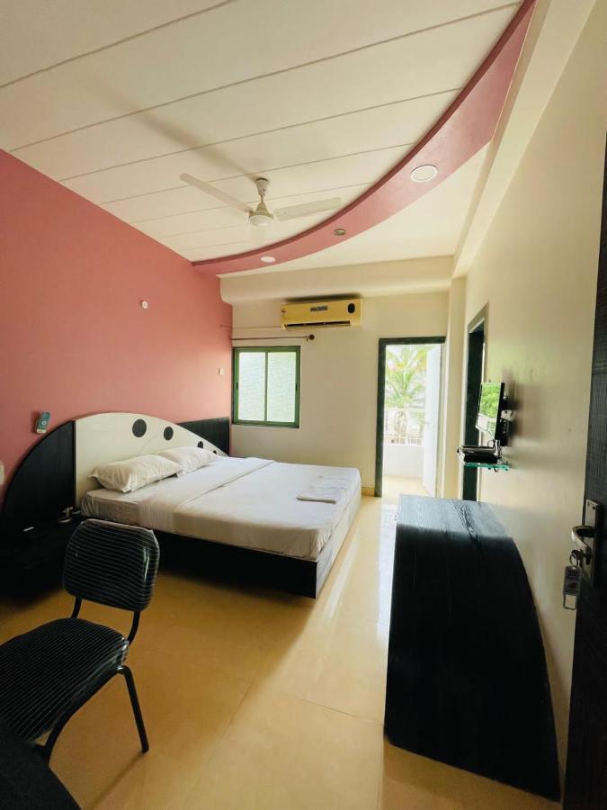 Hotel Holiday Pride Aurangabad  Eksteriør billede